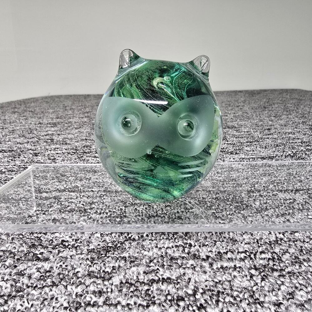 Vtg Kerry Glass Ireland Owl Figurine Green Swirl Frosted Face Paperweight Label